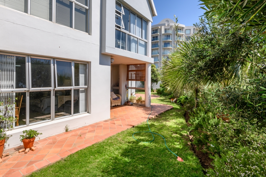 3 Bedroom Property for Sale in Summerstrand Eastern Cape